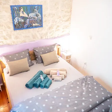 ~melody ~ With Breezy & Silent Ambience Hvar Town